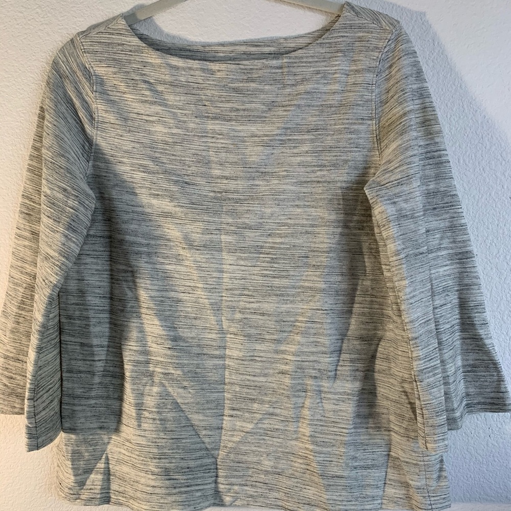 Gray 3/4 sleeve Old Navy top